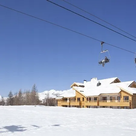 Apartmanhotel Lagrange L'alpenrose 4*