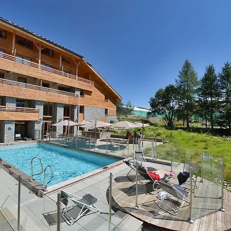Lagrange L'alpenrose Apartmanhotel 4*