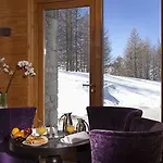 Lagrange L'alpenrose 4*