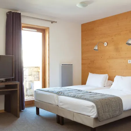 Aparthotel Lagrange L'alpenrose 4*