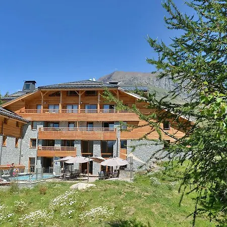 Lagrange L'alpenrose Aparthotel 4*